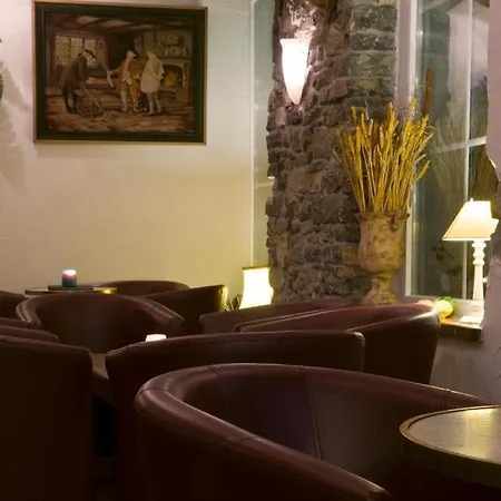 Grenier Des Grottes Hotel 3*