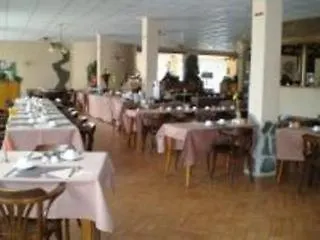 Hotel Grenier Des Grottes 3*
