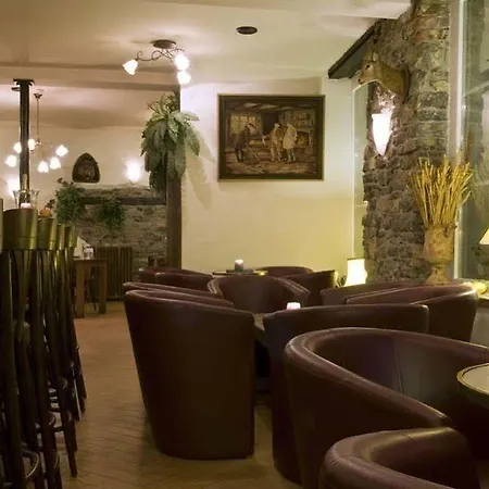 Hotel Grenier Des Grottes